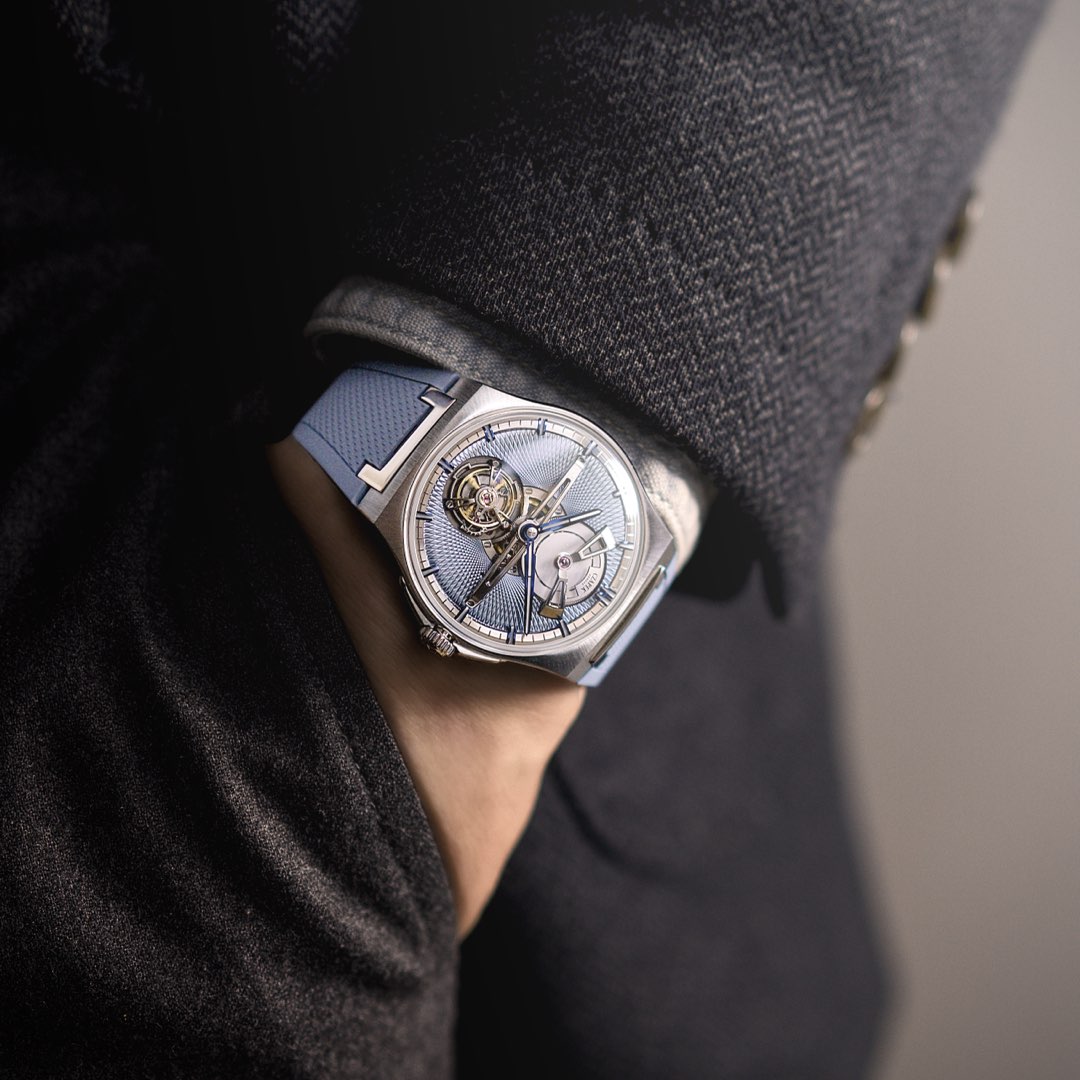 Czapek Antarctique Tourbillon Glacier Blue (Pre-order)