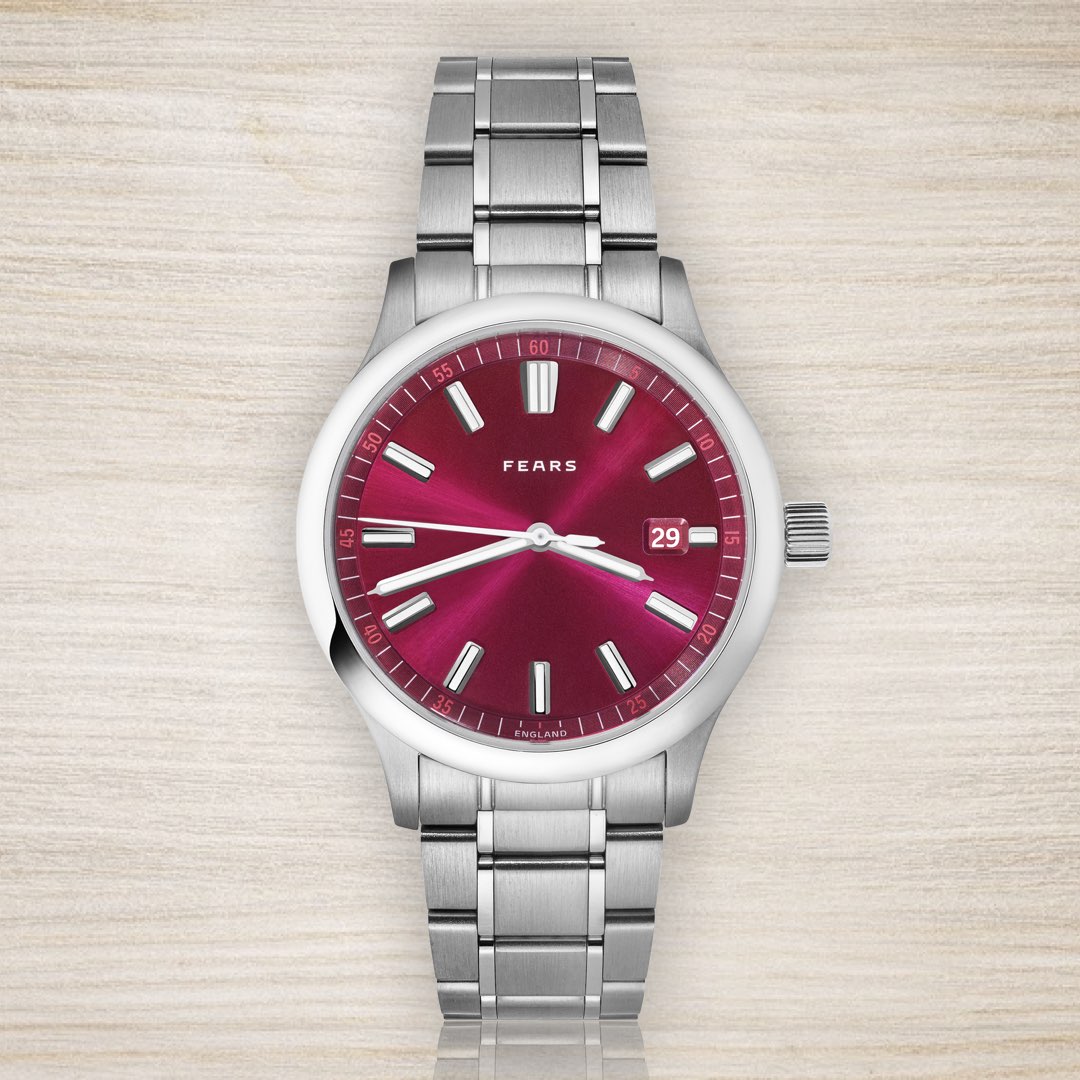 Fears Redcliff 39.5 Date Cherry Red