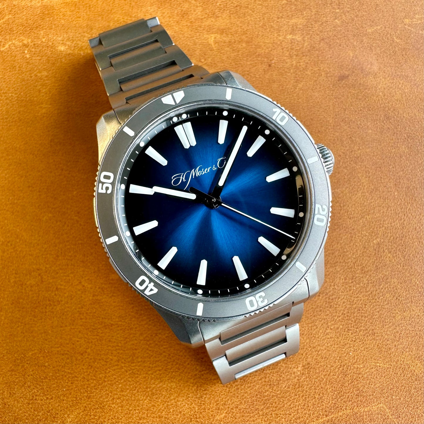 H. Moser Pioneer Centre Seconds Funky Blue Limited Edition for Govberg 3200-0500 (Pre-owned)