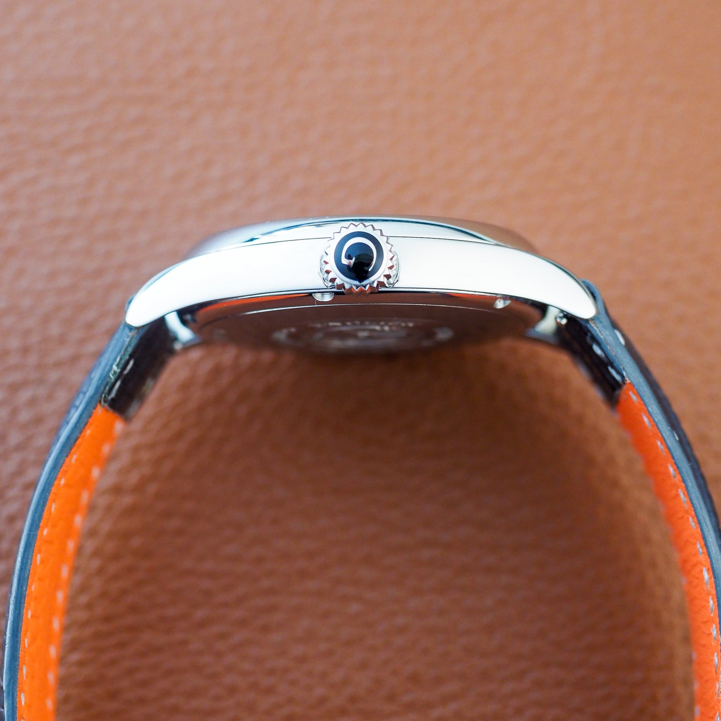 Garrick S7 – Red Engine Turned Dial (Pre-owned)