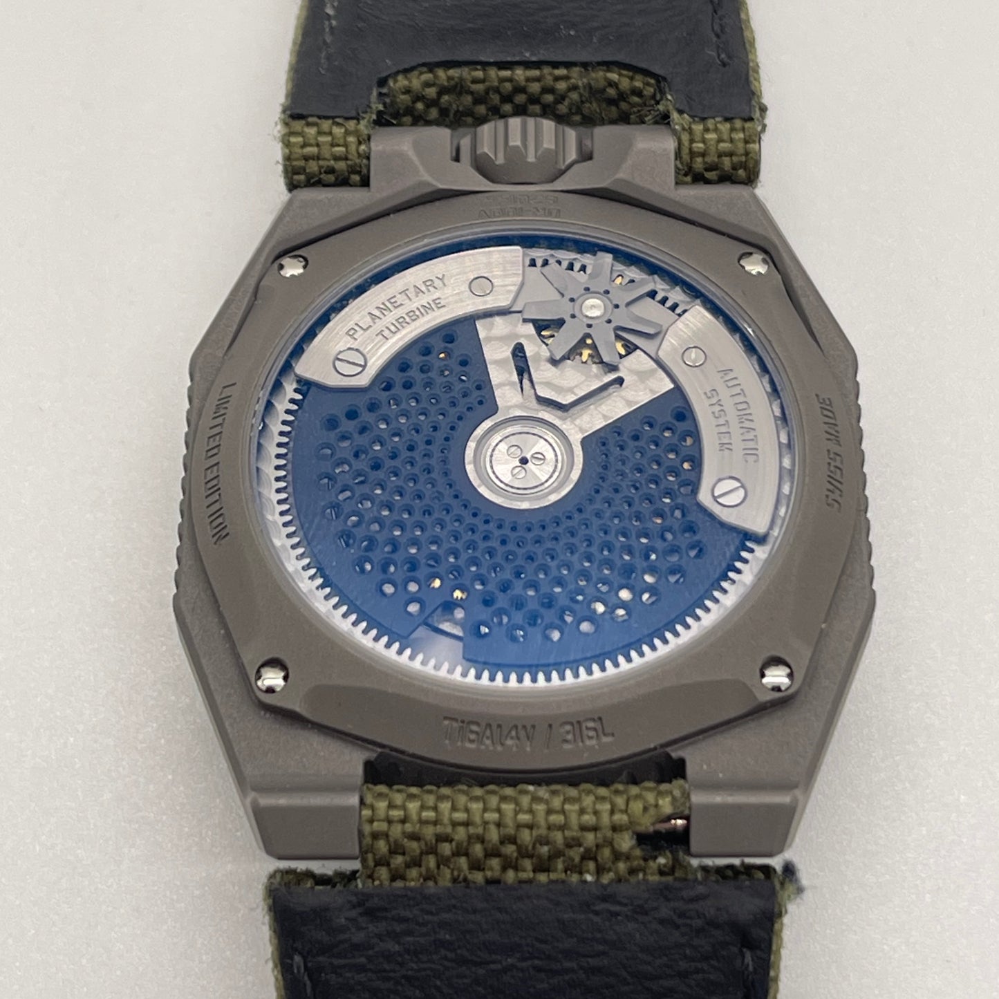 URWERK UR-100V P.02 - SpaceTime with GunMetal Finish (Pre-Owned)