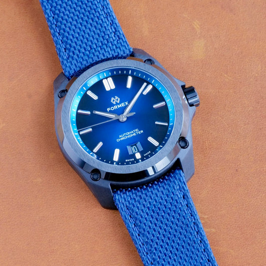Formex Essence Leggera FortyOne Automatic Chronometer Blue Dial 41mm (Pre-owned)