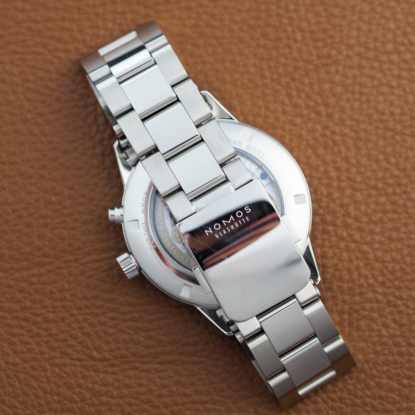 NOMOS Club Sport neomatik Worldtimer Roam (Pre-owned)