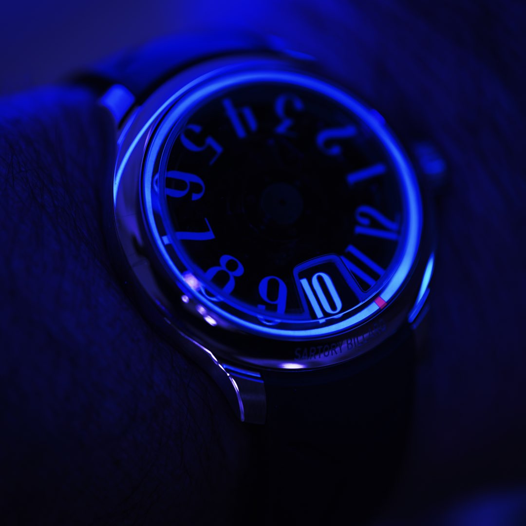 Sartory-Billard SB10 Jump Hour – Sapphire Black (Pre-order)