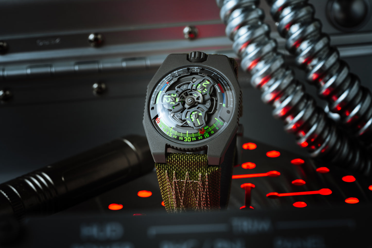 URWERK UR-100V P.02 for Collective (Sold Out)